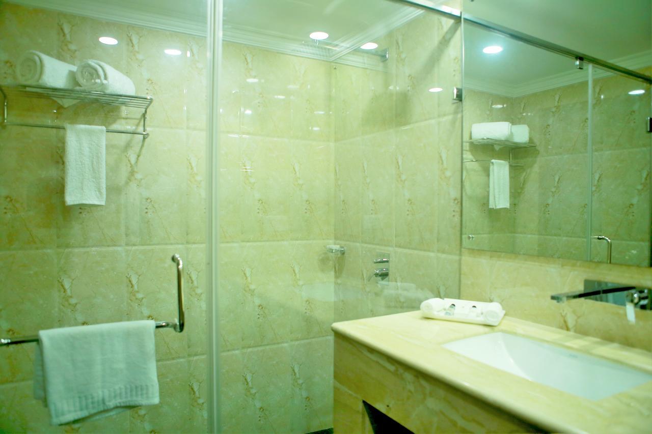 Seashore Residency Kodungallur Екстер'єр фото